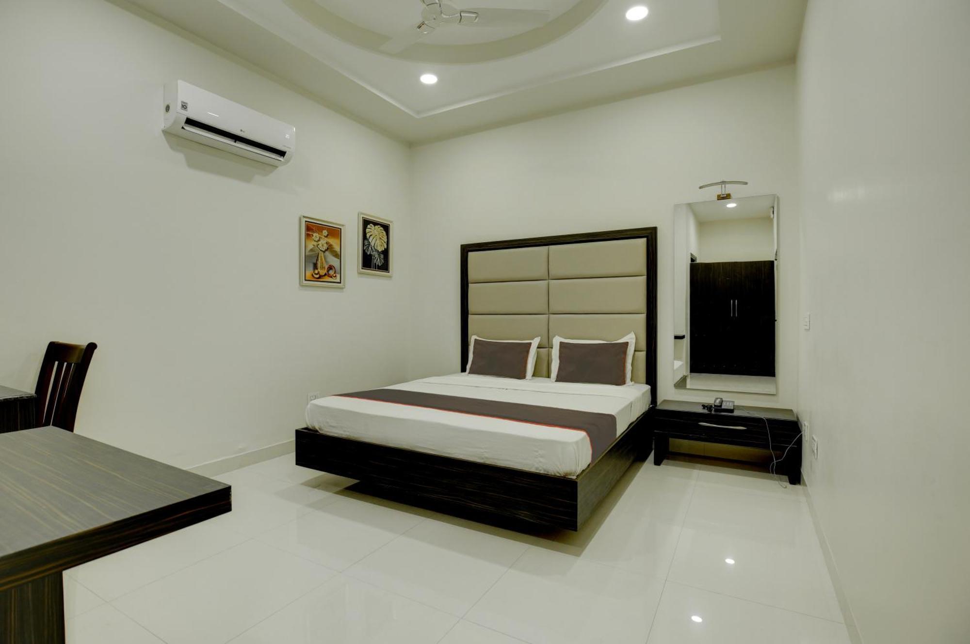 Super Collection O Ovel Hotel Grand Abadpura المظهر الخارجي الصورة