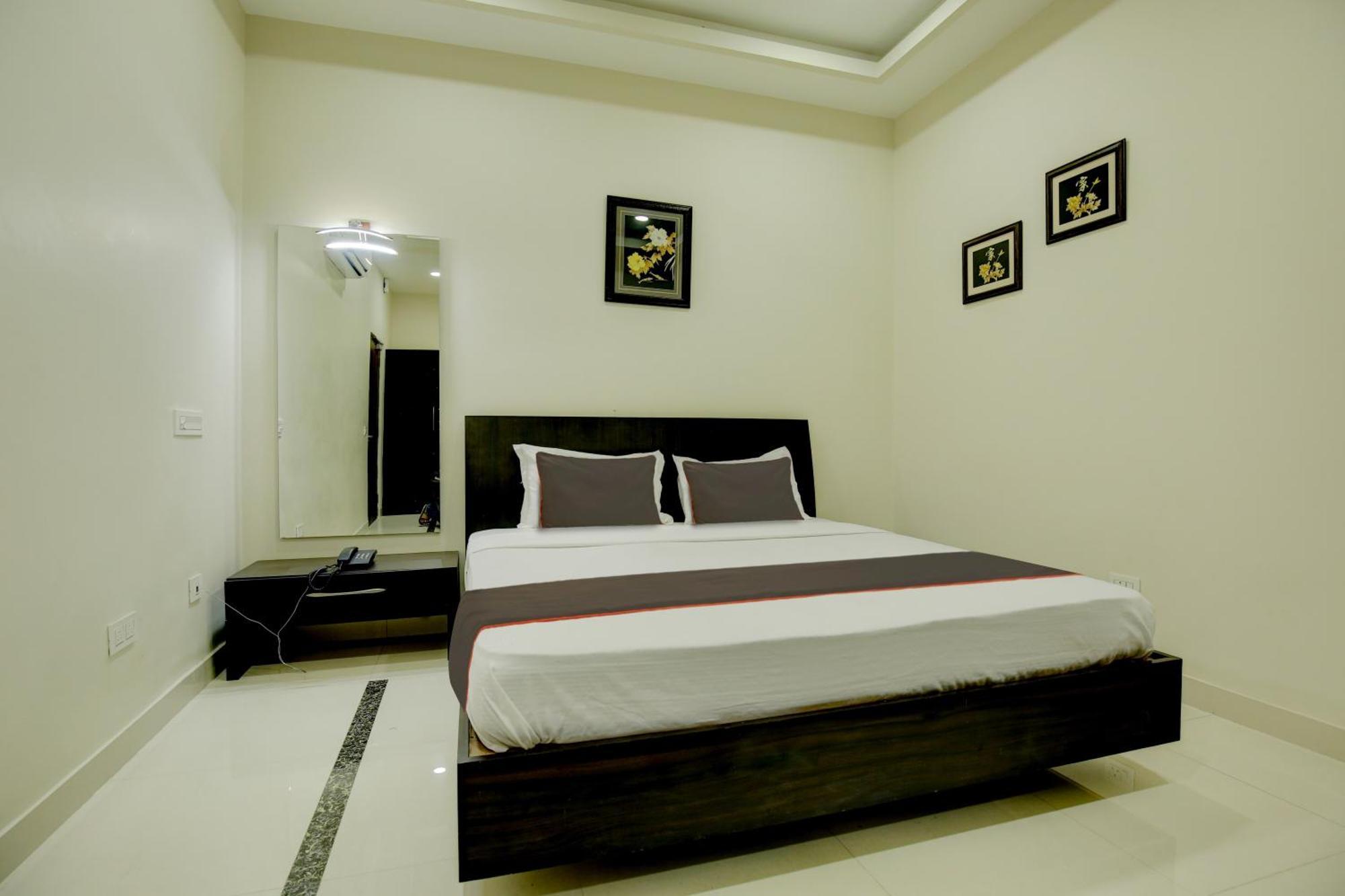 Super Collection O Ovel Hotel Grand Abadpura المظهر الخارجي الصورة