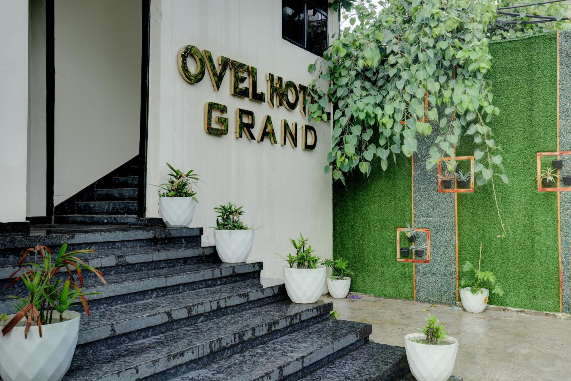 Super Collection O Ovel Hotel Grand Abadpura المظهر الخارجي الصورة